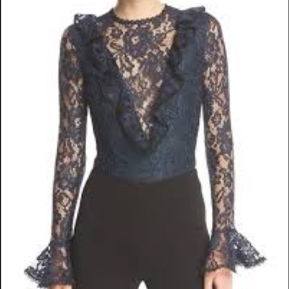 Alexis brand top!